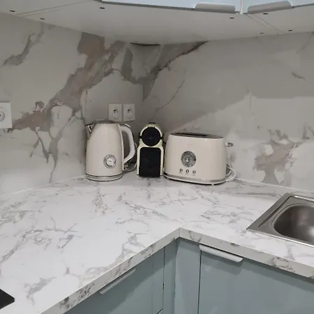 2-room In Cannes